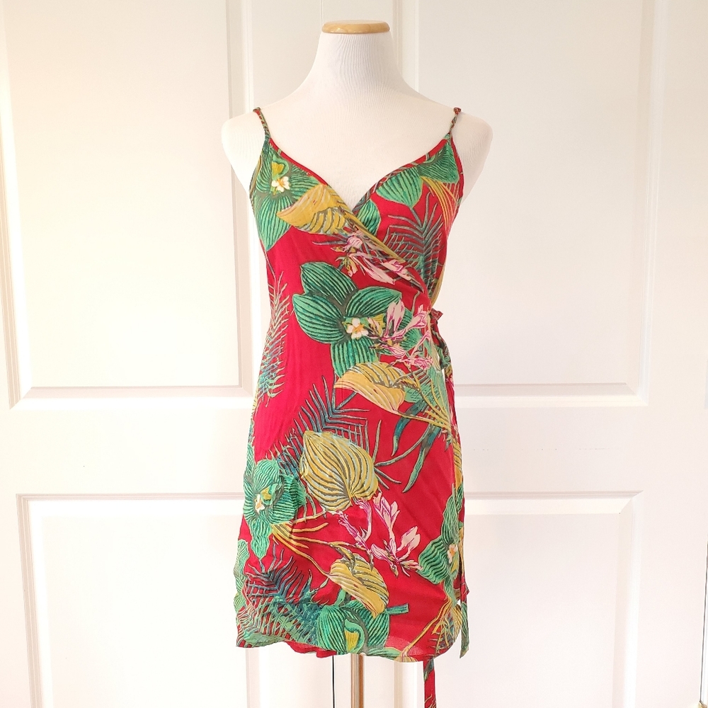 NWT Roxy Wrap Dress